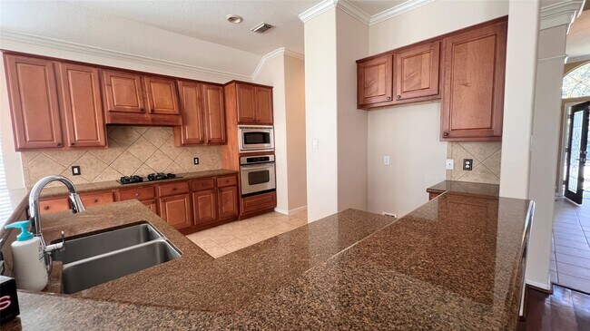 Building Photo - 4223 Country Heights Ct