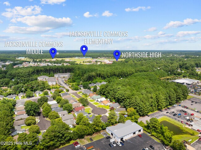 Building Photo - 3002 E Windgate Ct