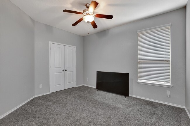 Building Photo - 23814 Scotsman Dr