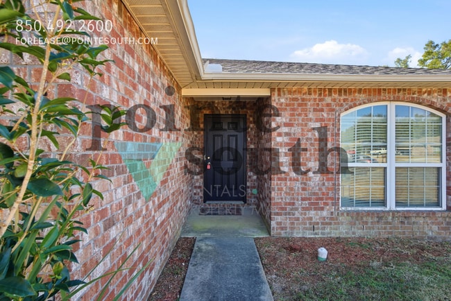 Building Photo - 8105 Nalo Creek Loop