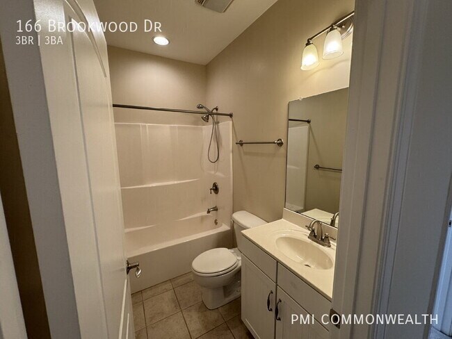 Building Photo - 166 Brookwood Dr