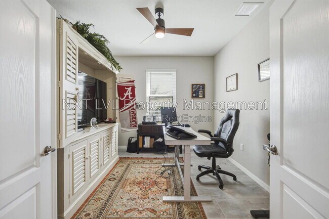 Building Photo - 11910 Bay Oak Dr
