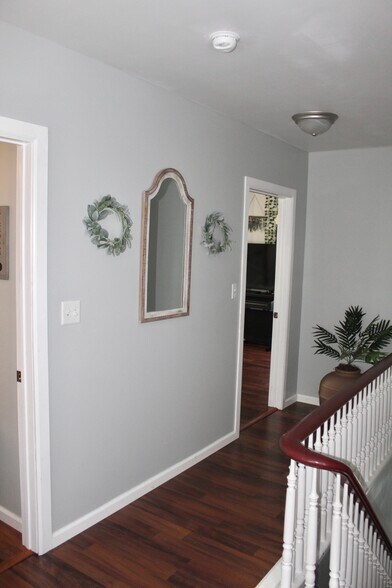 Hallway - 208 Warren St