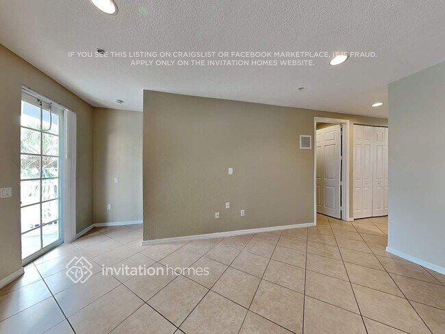 Building Photo - 1382 Vía De Pepi