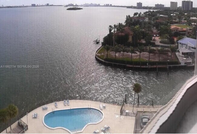 Building Photo - 11930 N Bayshore Dr