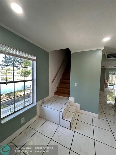 Building Photo - 7310 NW 75th St