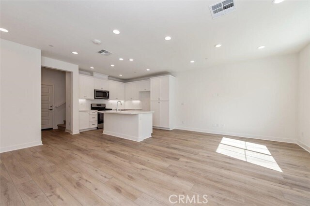 Building Photo - 4253 E Sage Paseo