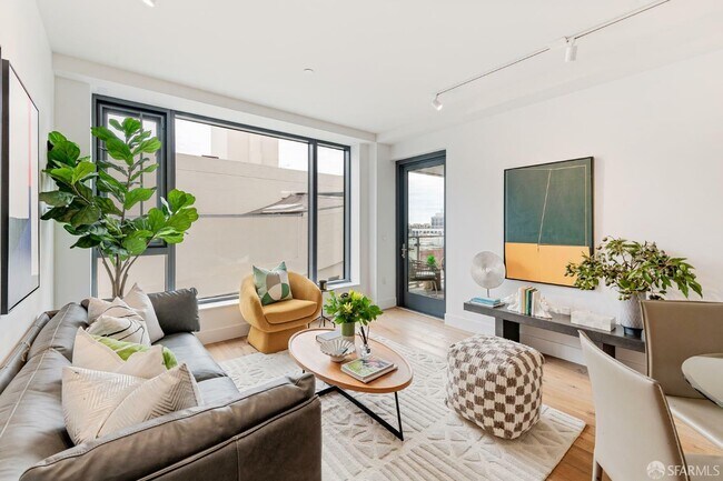 Building Photo - 1450 Franklin St