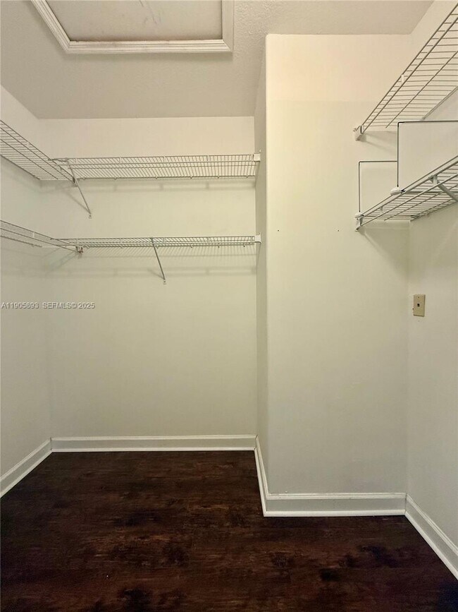 Building Photo - 14047 SW 155th St