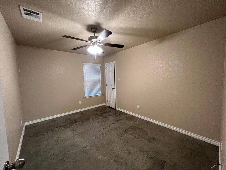 Building Photo - 1311 Liberation Ln