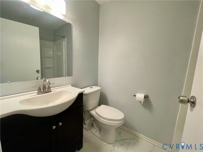 Building Photo - 9397 London Tower Ct