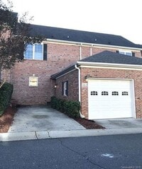 Building Photo - Now Renting charming  2 bedroom 2.5 bath town home In South Charlotte!