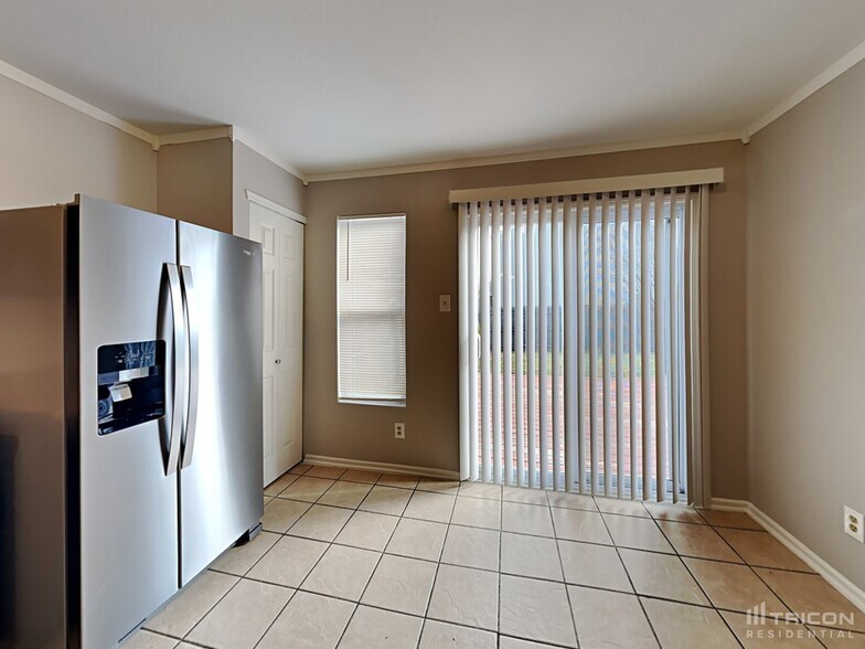 Building Photo - 8023 Pavilion Ct