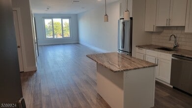 Building Photo - 228 Park Ave