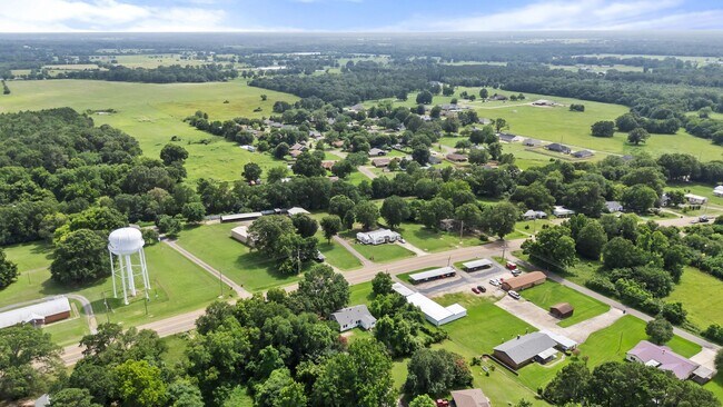 Building Photo - ? FOR RENT | New Boston, TX
