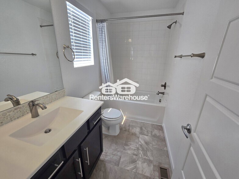 Building Photo - 17265 E 110th Ct