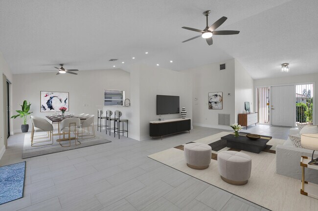 Building Photo - 5625 Aspen Ridge Cir