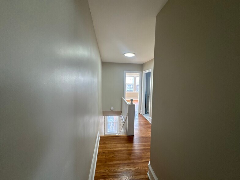 Building Photo - 5948 Malta St