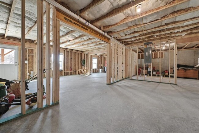 Building Photo - 285 Yaupon Trail
