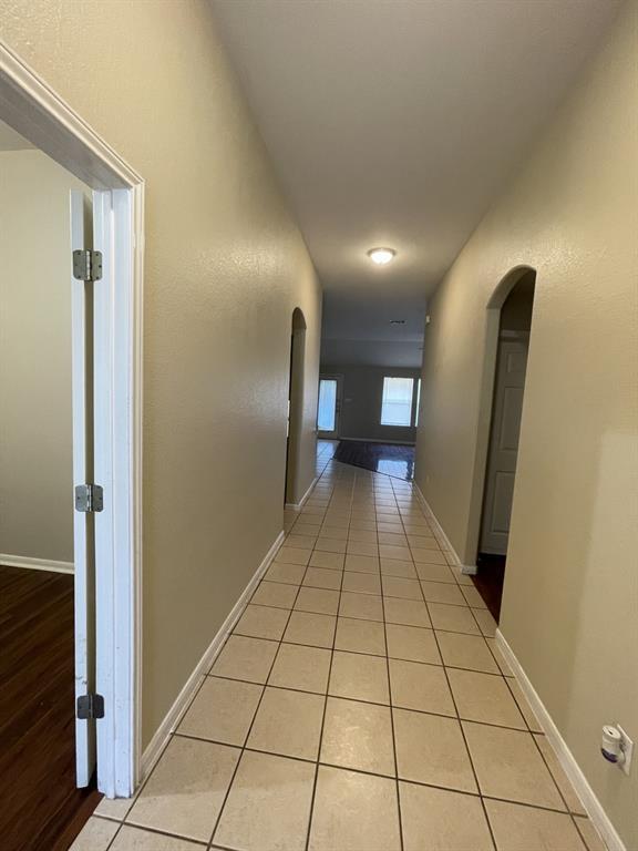 Building Photo - 1412 Firebush Dr