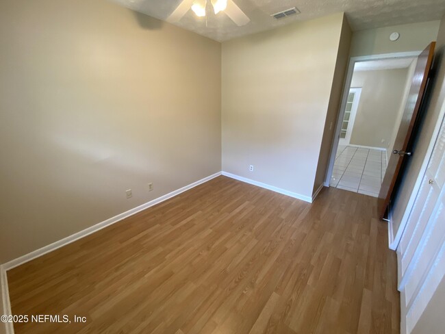 Building Photo - 4581 Praver Dr N