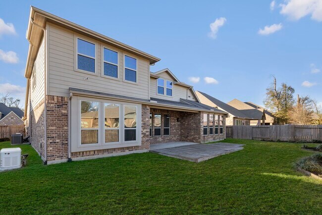Building Photo - 18855 Collins View Dr