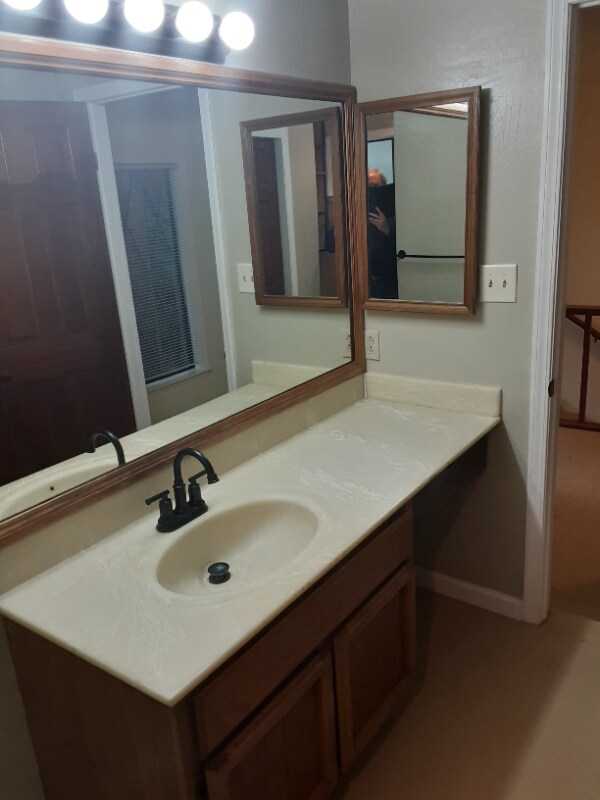 Primary Photo - 17657 Navajo Trail