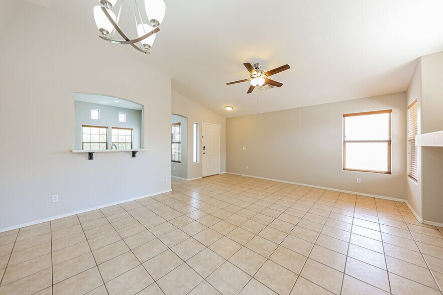 Building Photo - 13413 W Port Au Prince Ln