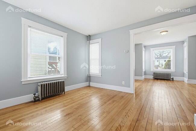Building Photo - 121 Delmont Ave