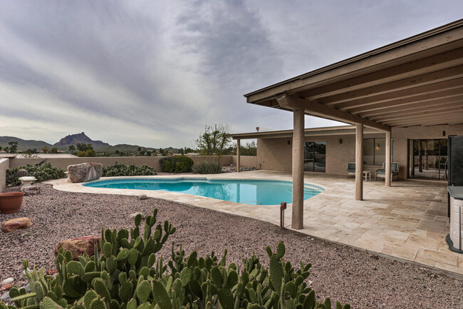 Building Photo - 17137 E Rand Dr