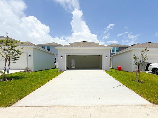 Building Photo - 1806 Rider Rain Ln