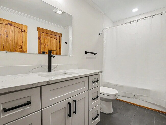 Building Photo - Earn Wealth While Leasing – Like a Homeowner – Lease to Own