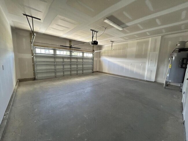 Building Photo - 324 Langston Rd