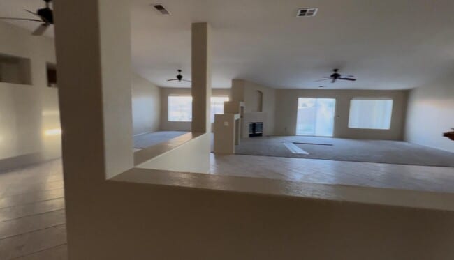Building Photo - 47750 Mirage Way