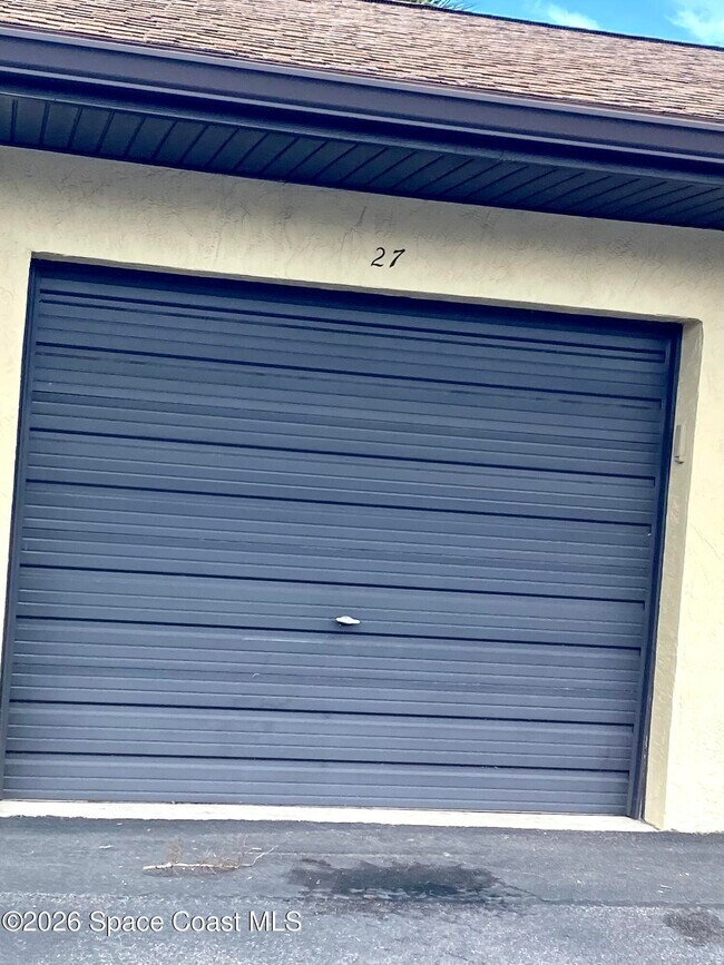 Building Photo - 325 S Banana River Blvd