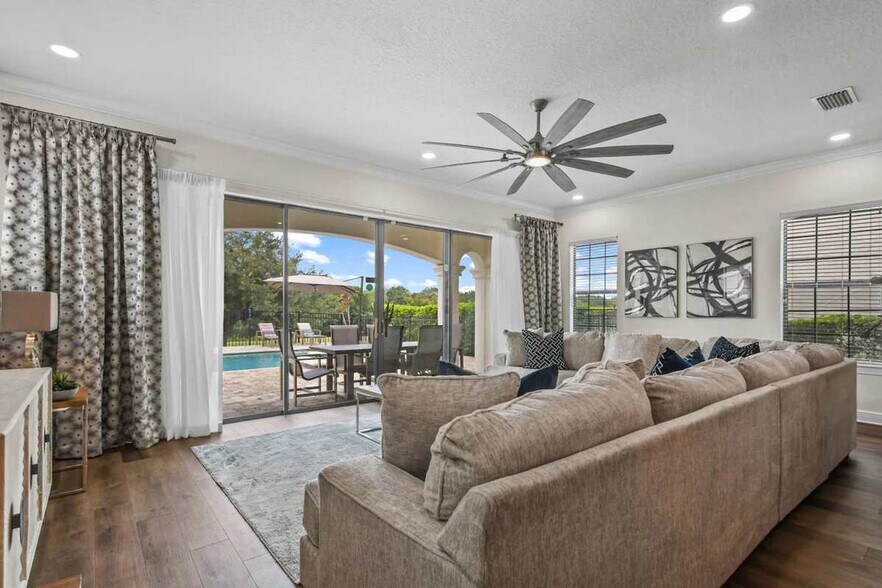 Building Photo - 1101 Castle Pines Ct