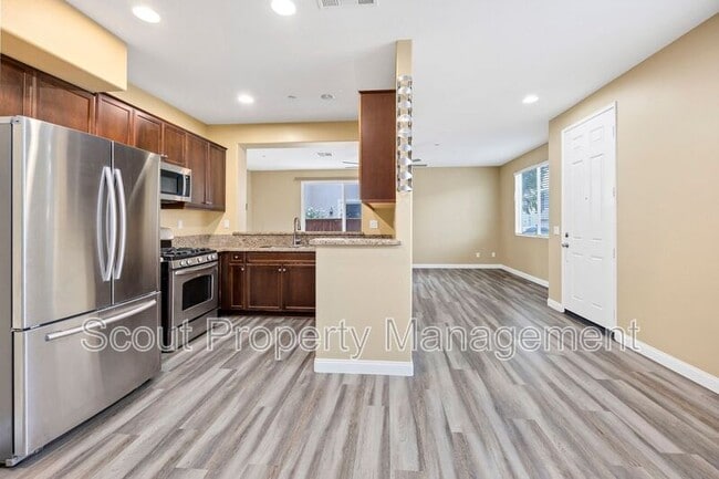 Building Photo - 35804 Alpental Ln