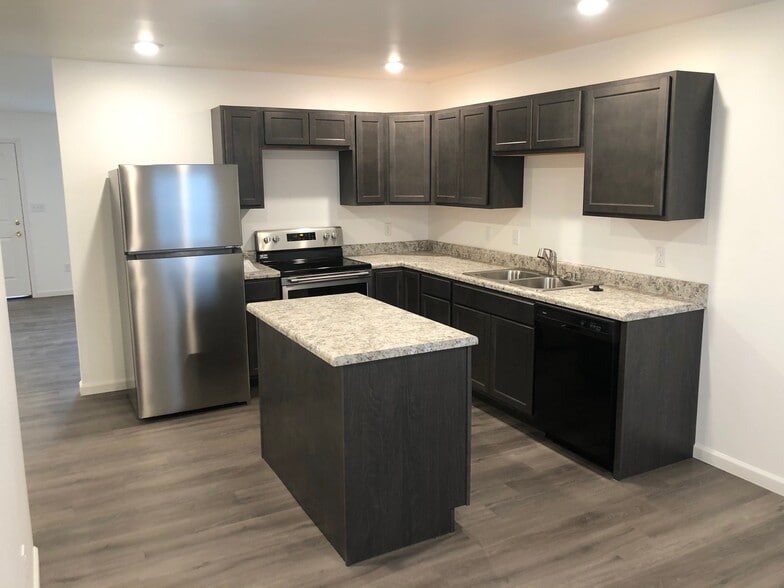 Red Rooster Apartments 7601 Blackberry Ln Bonne Terre MO 63628