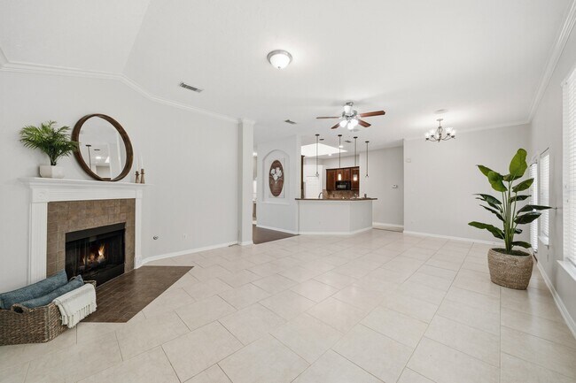 Building Photo - 11308 Windy Dawn Dr