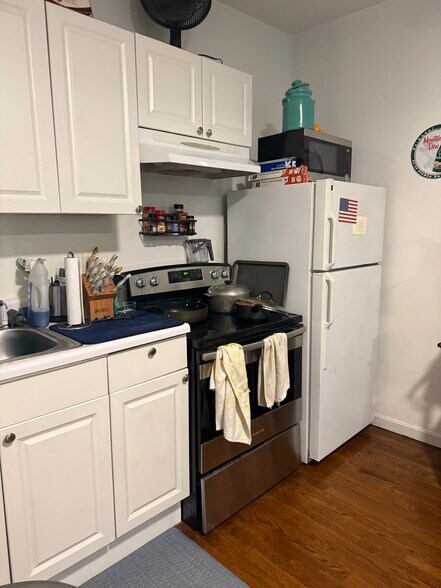 Building Photo - 269 Bolton St