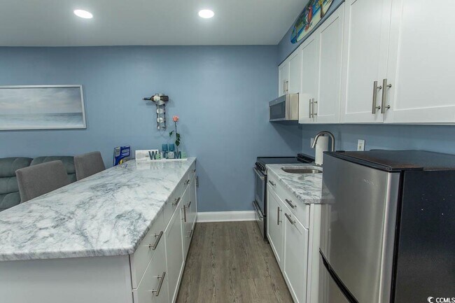Building Photo - 1207 S Ocean Blvd