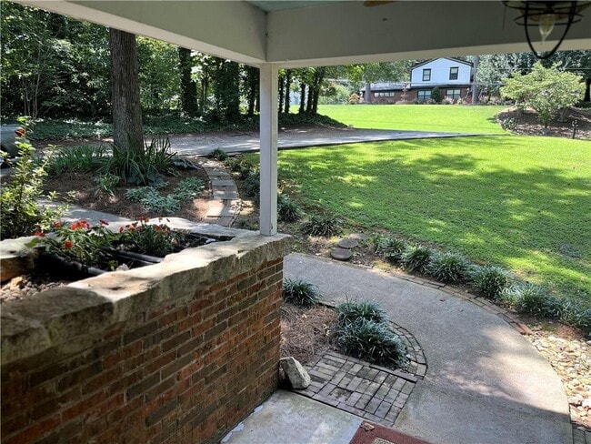 Building Photo - 2745 Cardinal Lake Cir NW