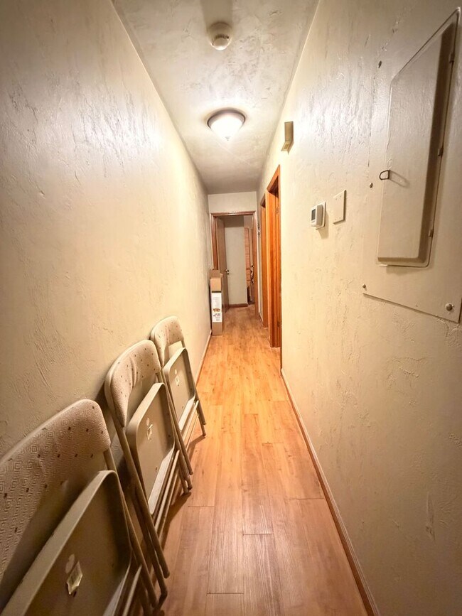 Building Photo - 2 Bed/ 2 Bath Near FSU