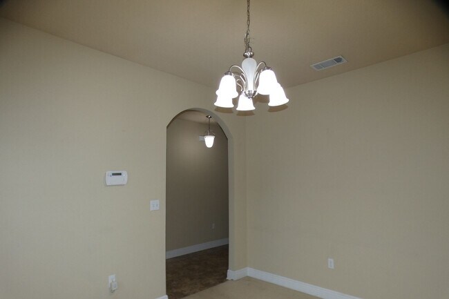 Building Photo - 3-Bedroom Home + Office/Flex Space