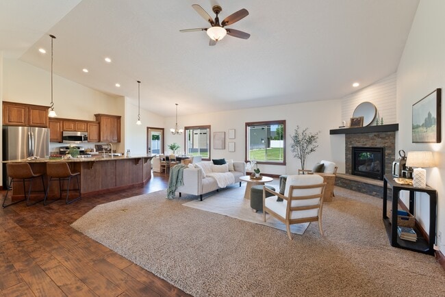 Building Photo - 1981 W Twinkling Star Rd