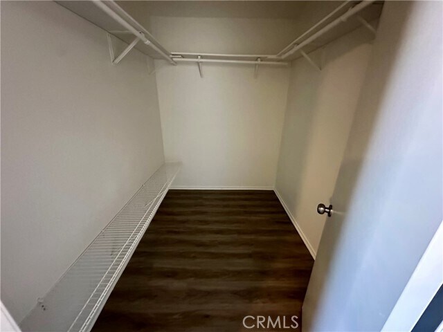Building Photo - 3680 N Live Oak Ave