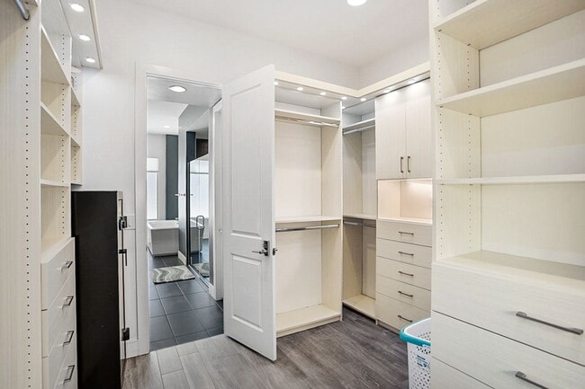 Building Photo - Single Story Pool Home In Reverence Guard Gated Community