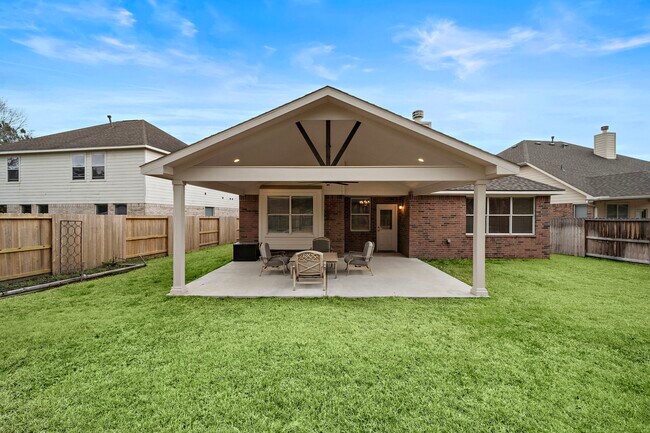 Building Photo - 25715 Abbotglen Ln