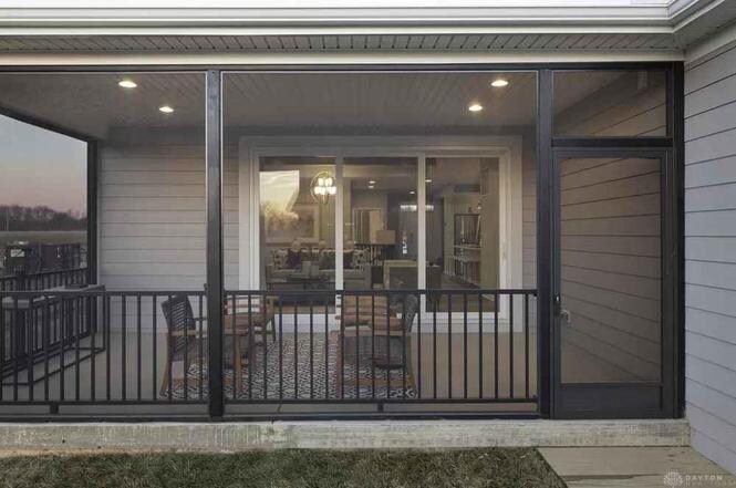 Building Photo - 599 Bellasera Dr