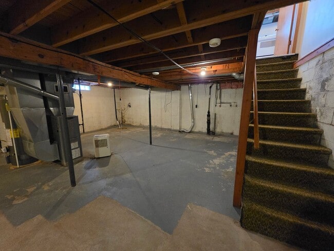 Building Photo - 416 Park Ln